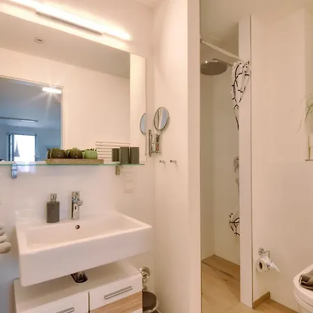 Ankerplatz In Der Sofie Остзебад Бинц